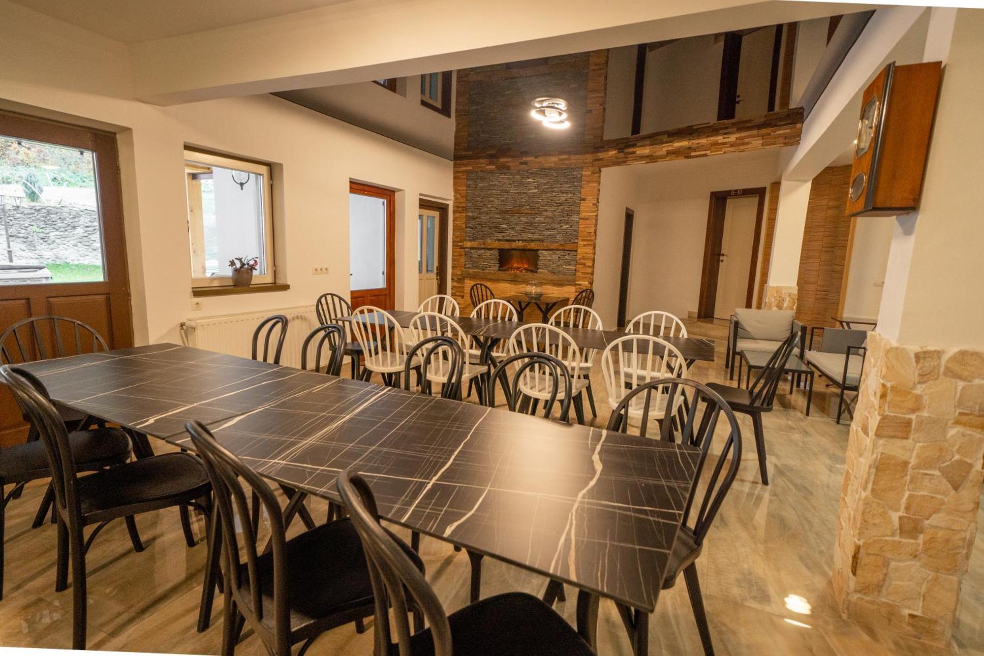 Cîrţişoara Popas Turistic Transfagarasan酒店 外观 照片